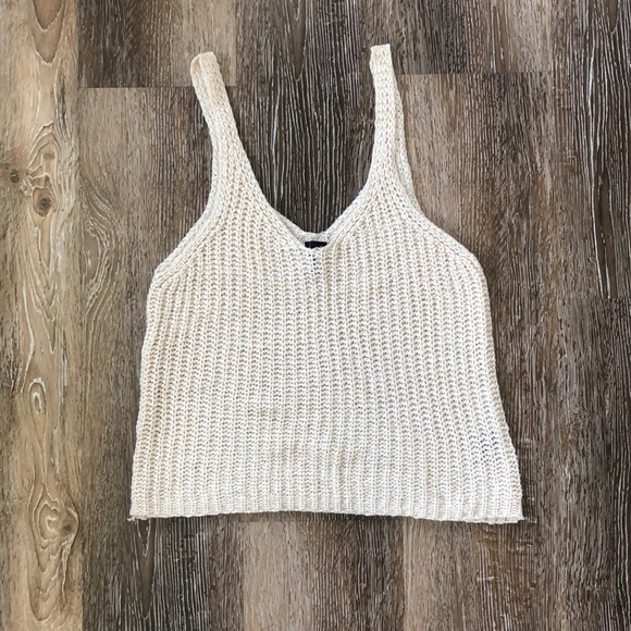Moon&madison woven tank. - Picture 3 of 6